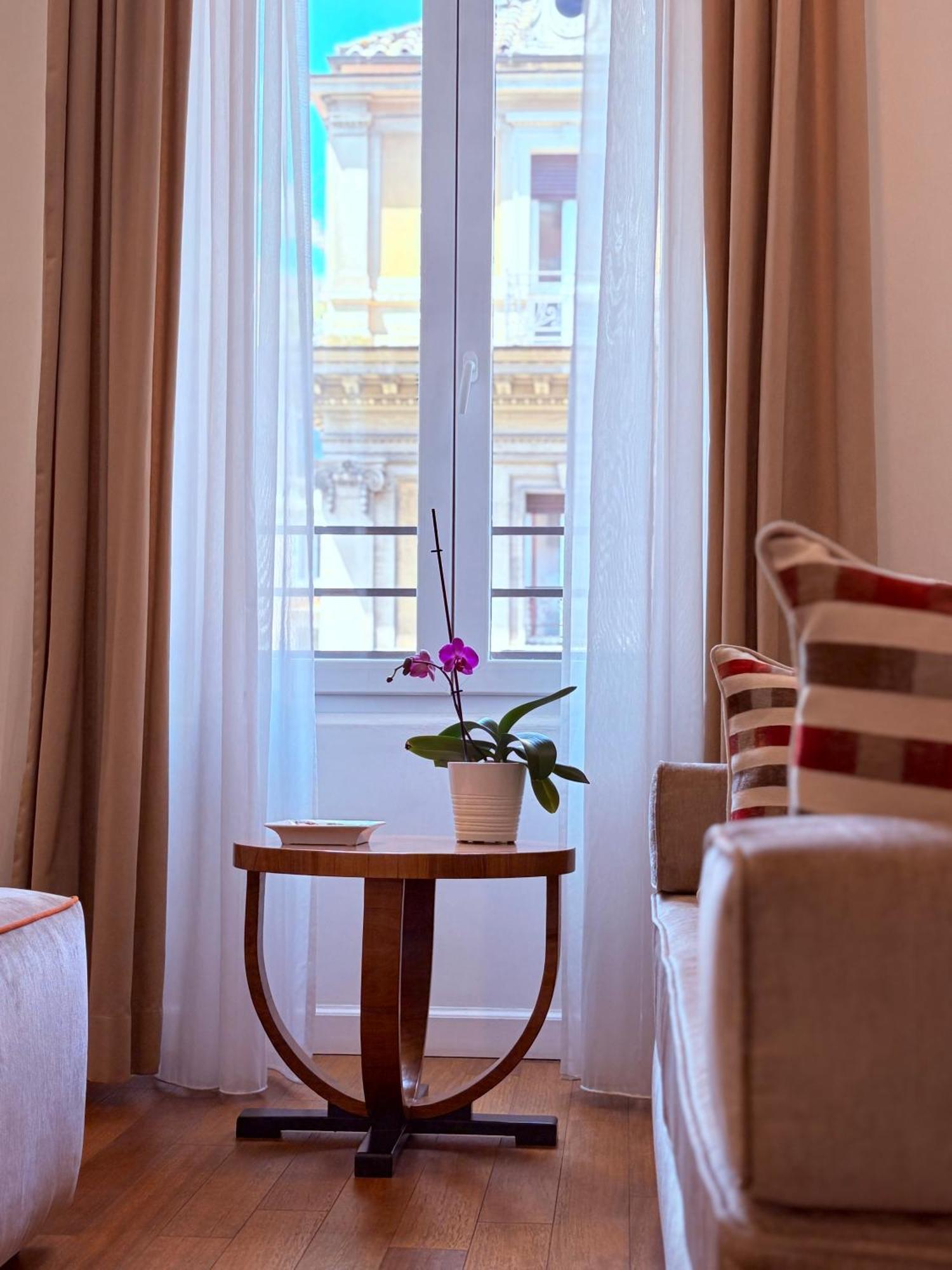 ローマ 900 Piazza Del Popolo Bed & Breakfast エクステリア 写真