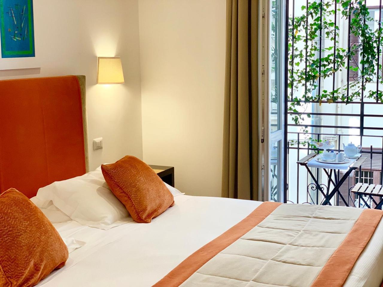 ローマ 900 Piazza Del Popolo Bed & Breakfast エクステリア 写真